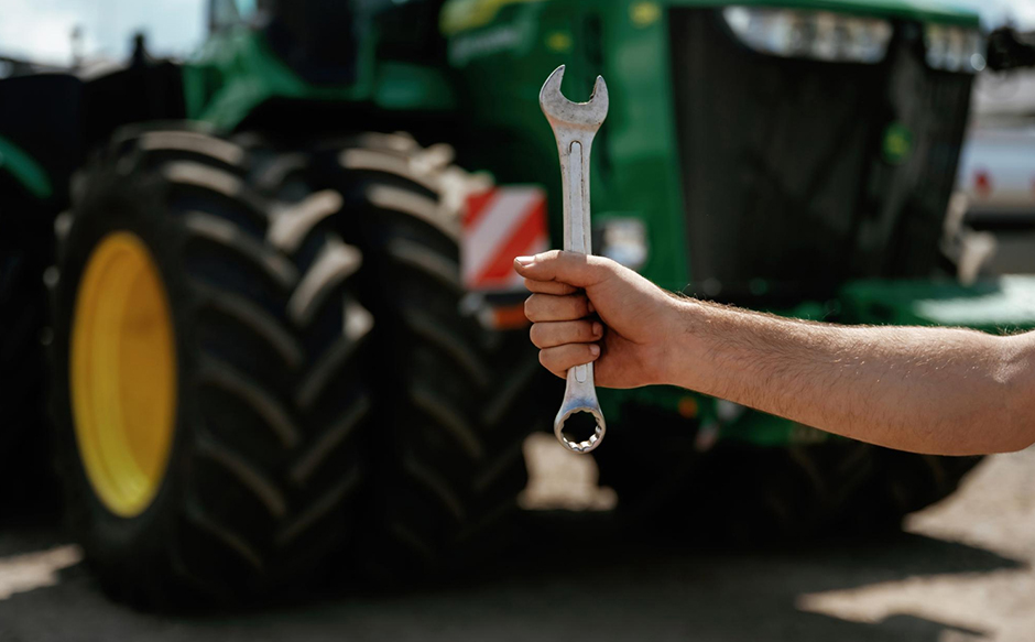 Riparazioni meccaniche trattori agricoli